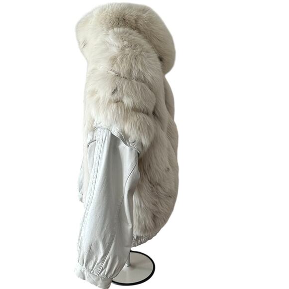 Saga Fox Luxurious Natural Silver Fox Fur Vintage Vest/Jacket Casual Fun Elegant - Picture 16 of 16